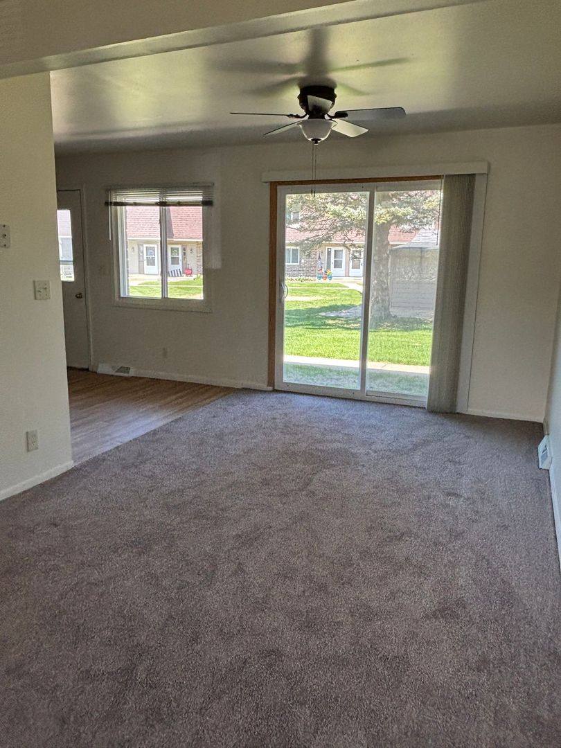 Townhouse for rent at 140 Falls Rd, Grafton, WI 53024
