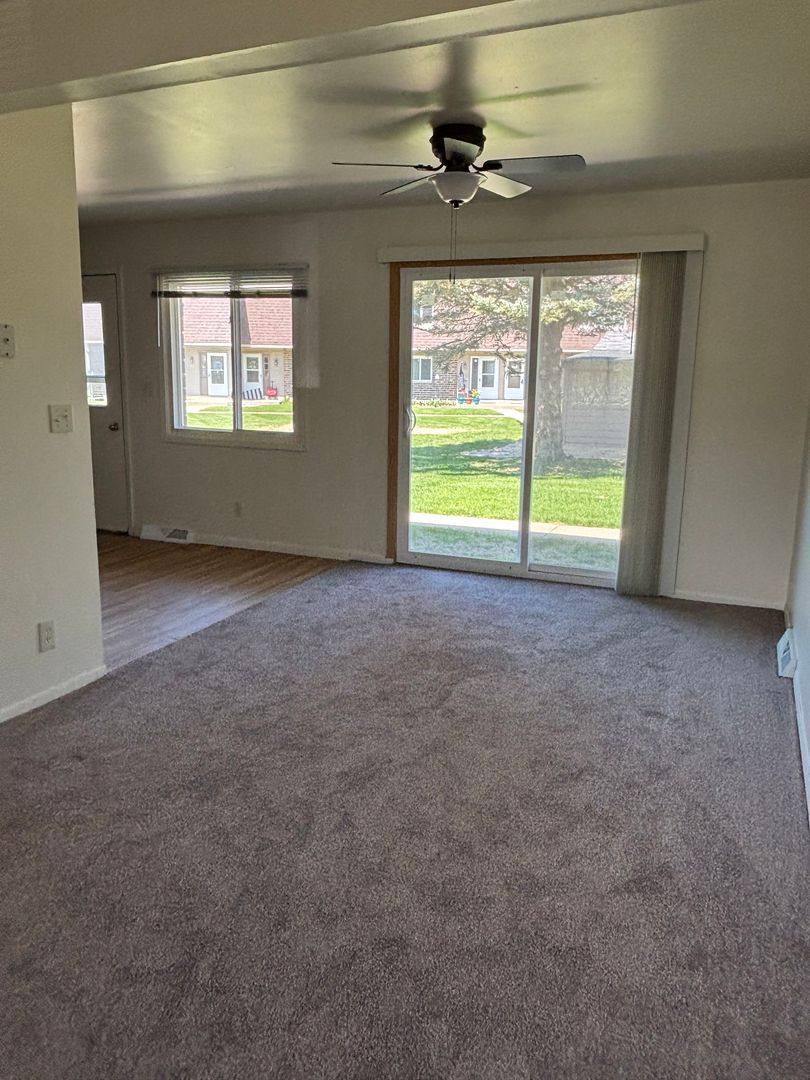 Townhouse for rent at 112 Falls Rd, Grafton, WI 53024