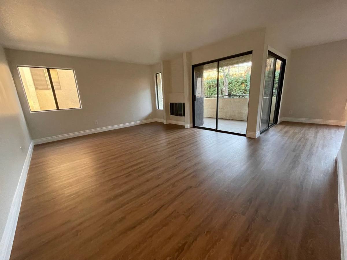 Townhouse for rent at 13825 Beaver St #89, Sylmar, CA 91342