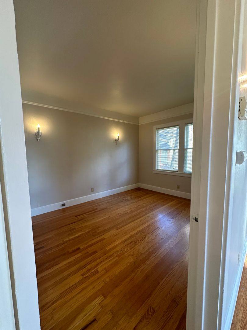 Apartment for rent at 3931 3935 3949 3959 M St, Sacramento, CA 95816