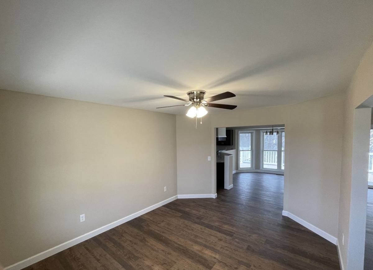 House for rent at 2101 W Outer Highway 61, Moscow Mills, MO 63362
