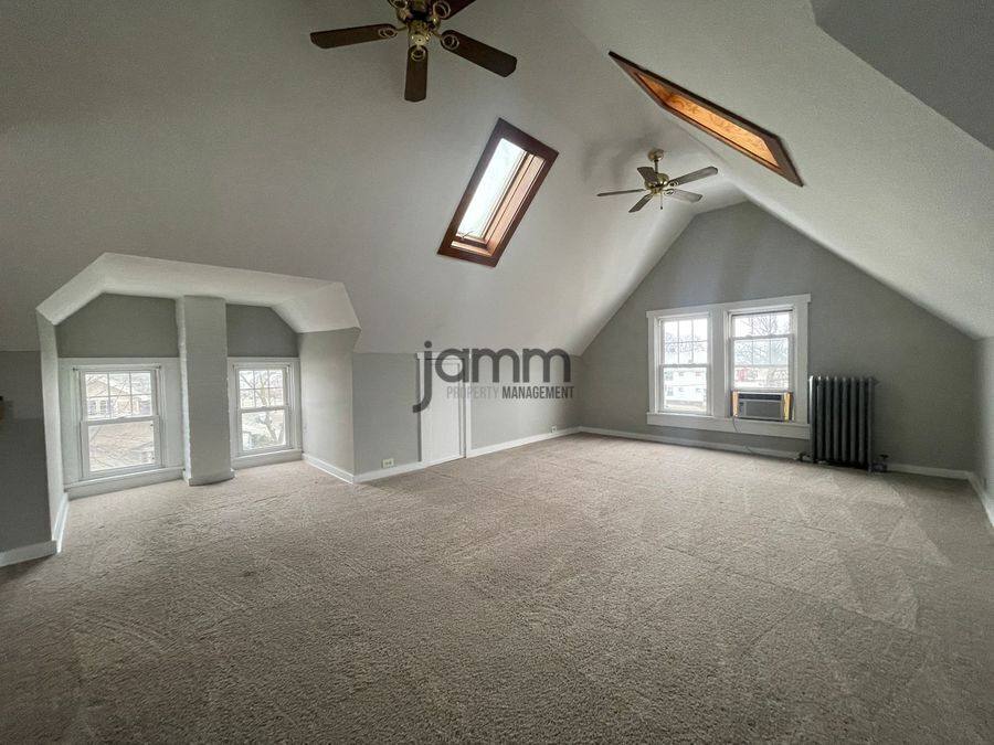 Apartment for rent at 1548 Alameda Ave, Lakewood, OH 44107