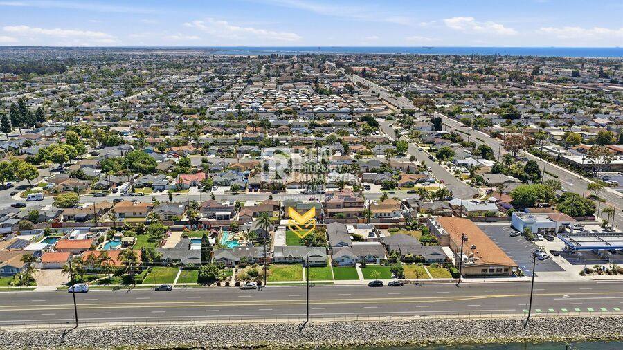 House for rent at 5082 Edinger Ave, Huntington Beach, CA 92649