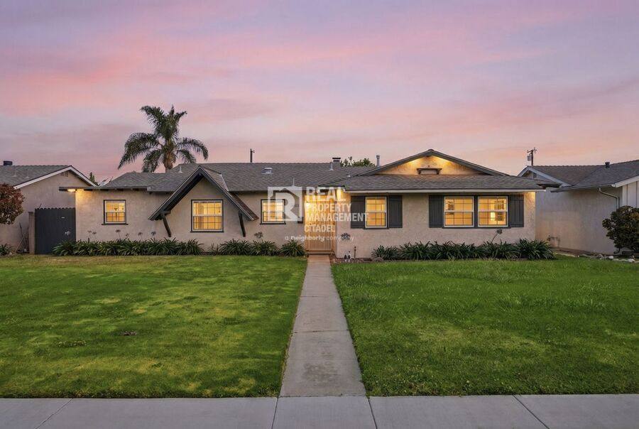 House for rent at 5082 Edinger Ave, Huntington Beach, CA 92649
