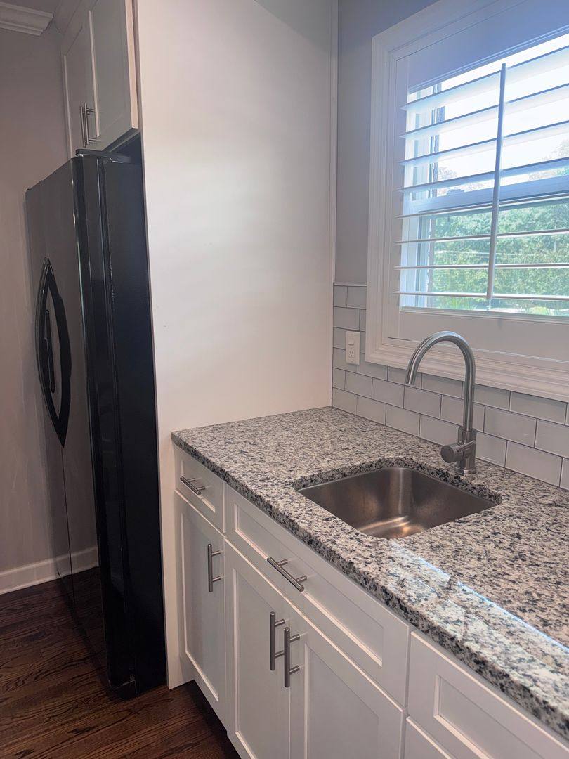 House for rent at 901 Pinedale Rd, Gadsden, AL 35901