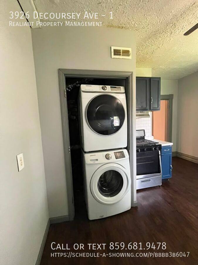 Apartment for rent at 3926 Decoursey Ave #1, Latonia, KY 41015