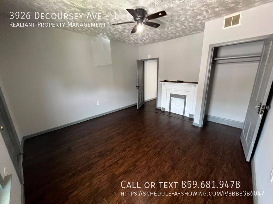 Apartment for rent at 3926 Decoursey Ave #1, Latonia, KY 41015