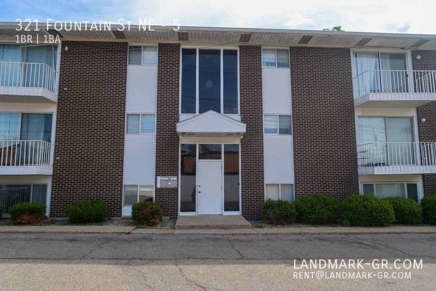 Apartment for rent at 321 Fountain St NE #5, Grand Rapids, MI 49503