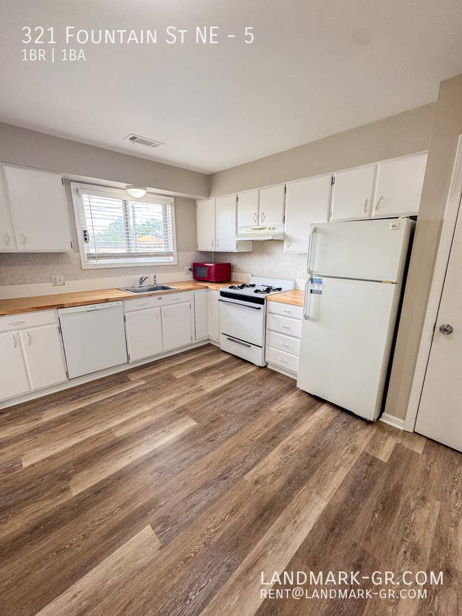 Apartment for rent at 321 Fountain St NE #5, Grand Rapids, MI 49503