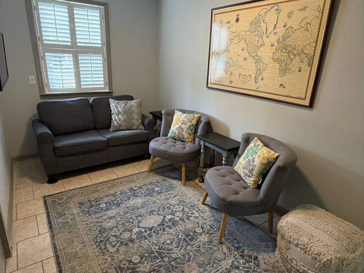 House for rent at 123 S Zetterower Ave, Statesboro, GA 30458