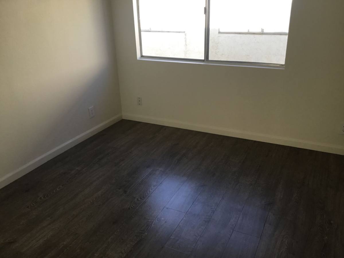 Townhouse for rent at 3555 Sawtelle Blvd, Los Angeles, CA 90066