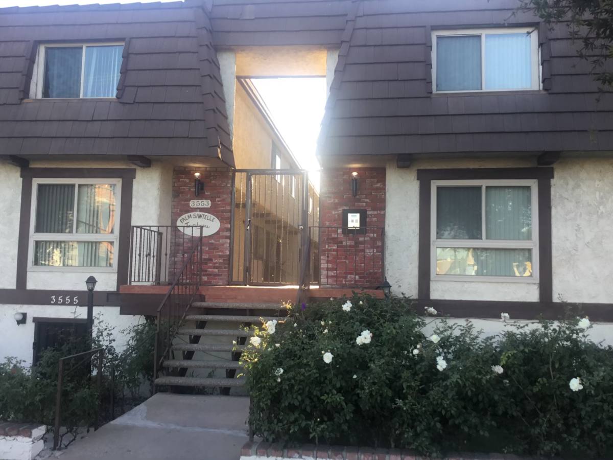 Townhouse for rent at 3555 Sawtelle Blvd, Los Angeles, CA 90066