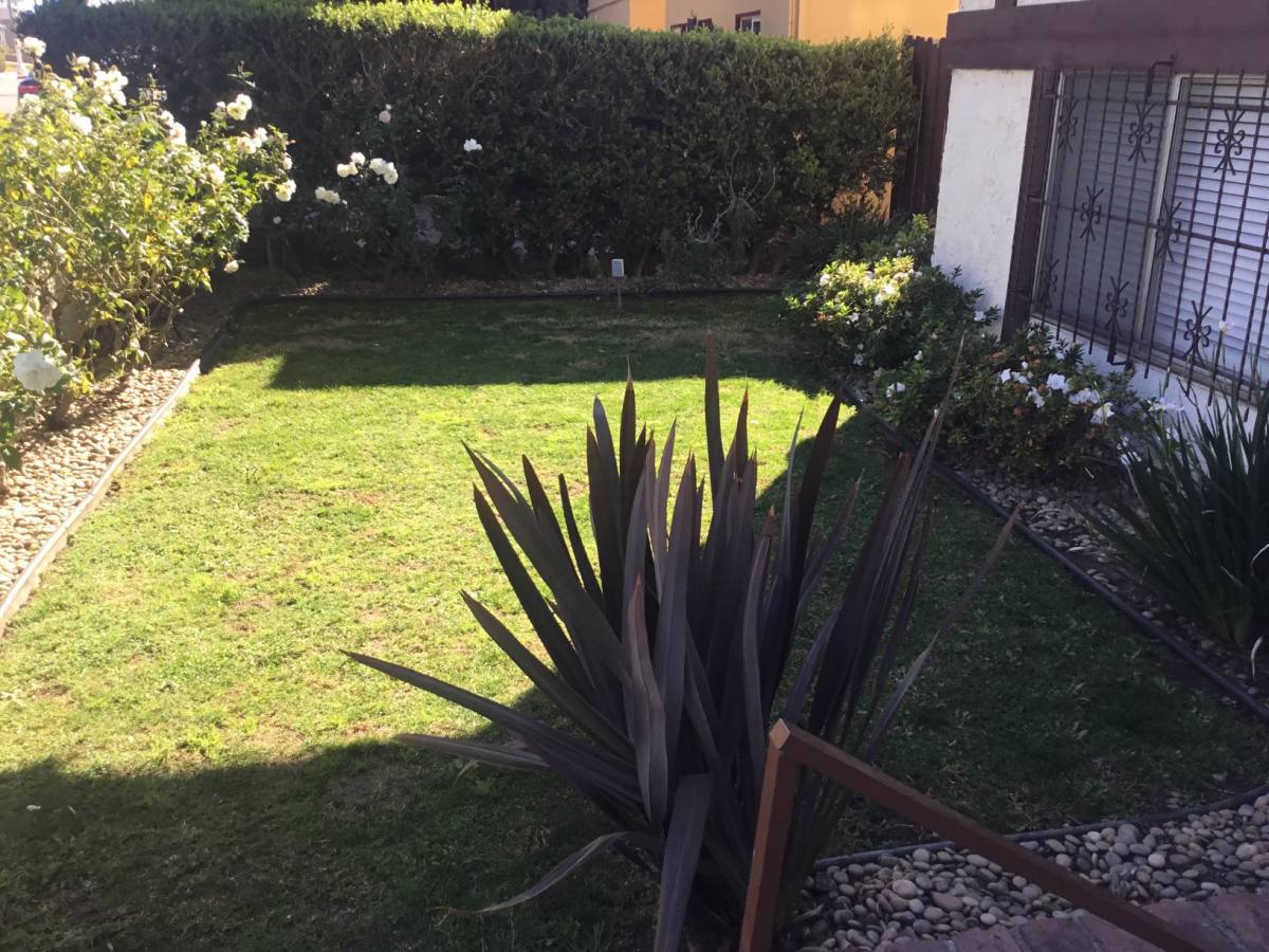 Townhouse for rent at 3555 Sawtelle Blvd, Los Angeles, CA 90066