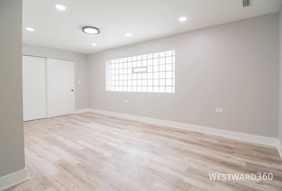 Apartment for rent at 6141 N Hermitage Ave #GD, Chicago, IL 60660
