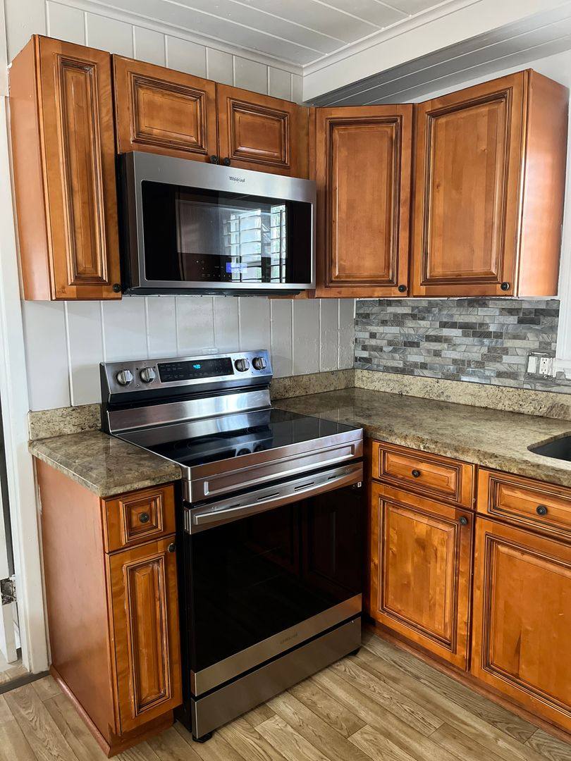 House for rent at 511 W Palm St, Lake Worth, FL 33462