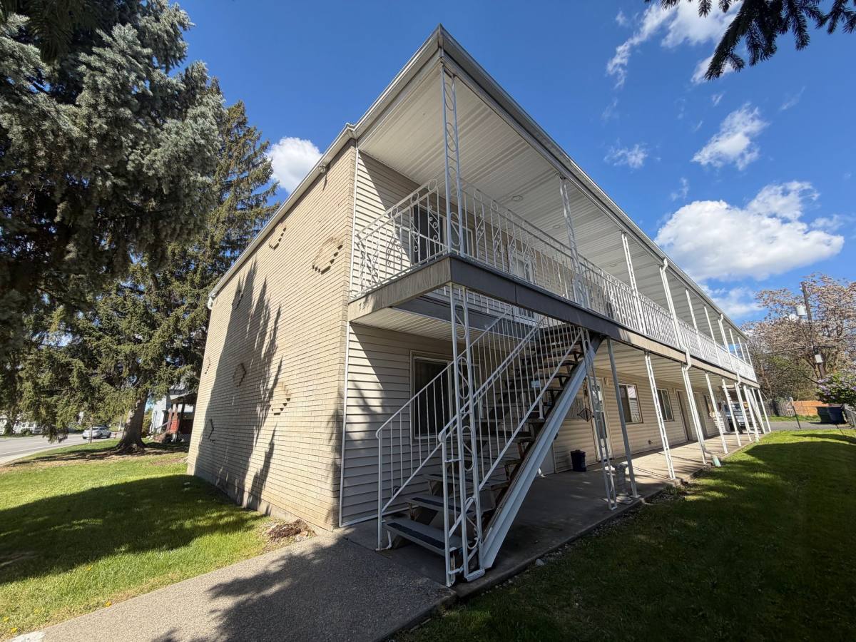 Apartment for rent at 725 E Indiana Ave, Spokane, WA 99207
