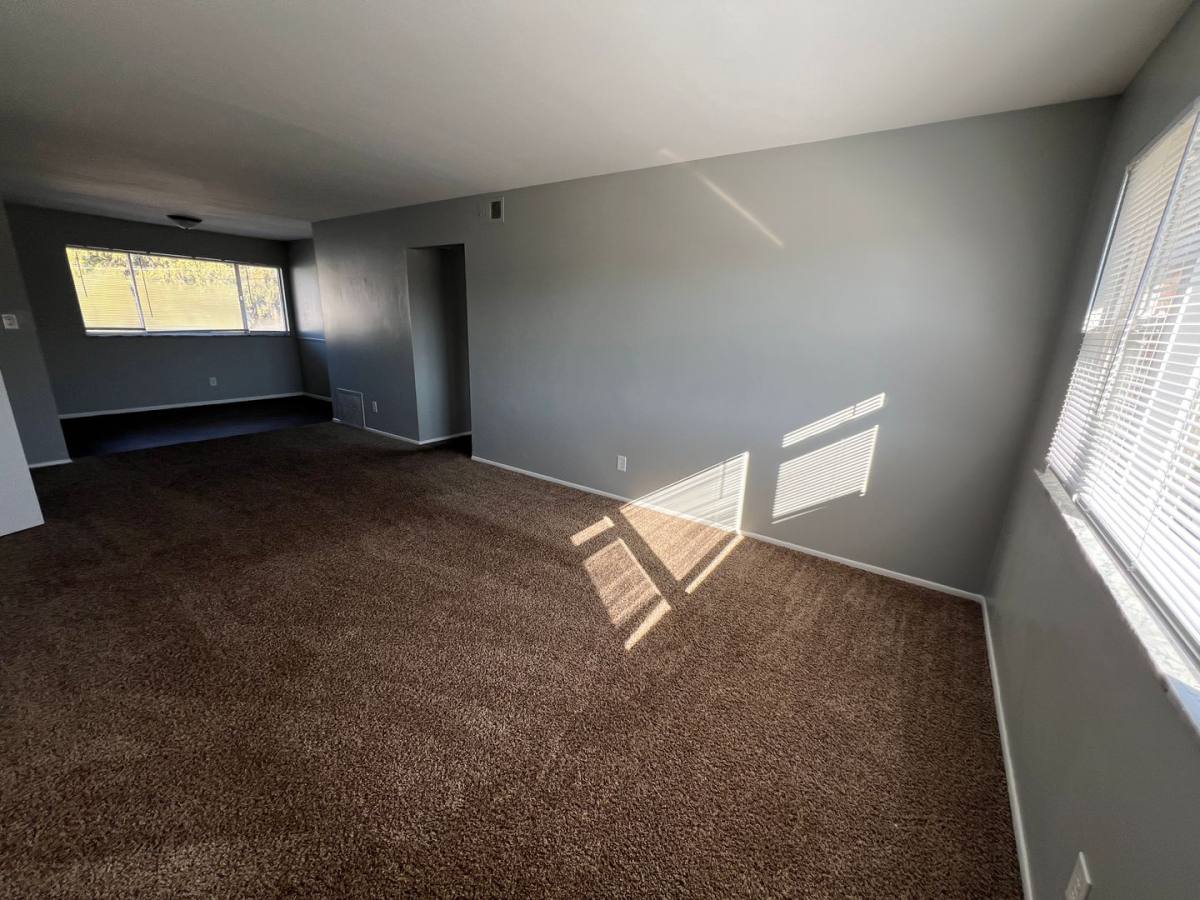 Apartment for rent at 2206-2220 Nuttman Ave, Fort Wayne, IN 46809