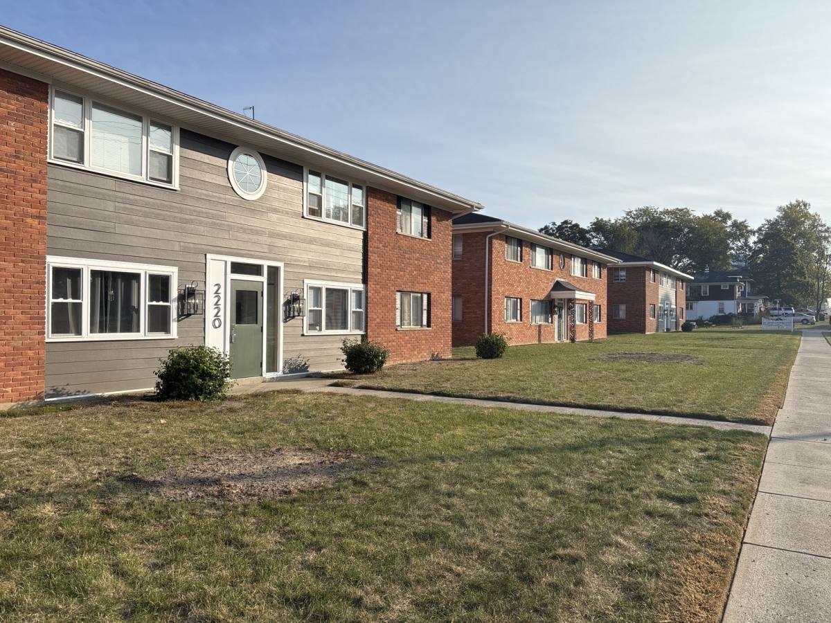 Apartment for rent at 2206-2220 Nuttman Ave, Fort Wayne, IN 46809