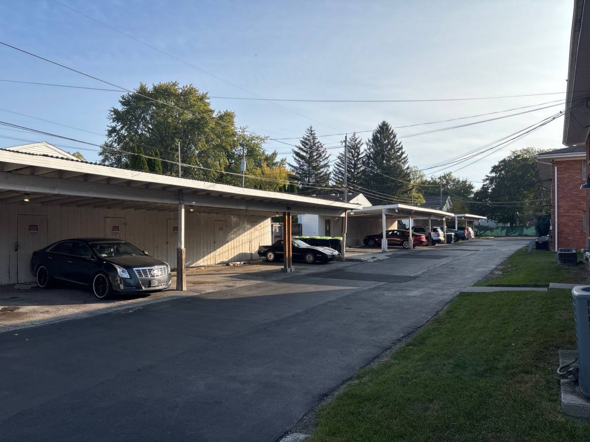 Apartment for rent at 2206-2220 Nuttman Ave, Fort Wayne, IN 46809