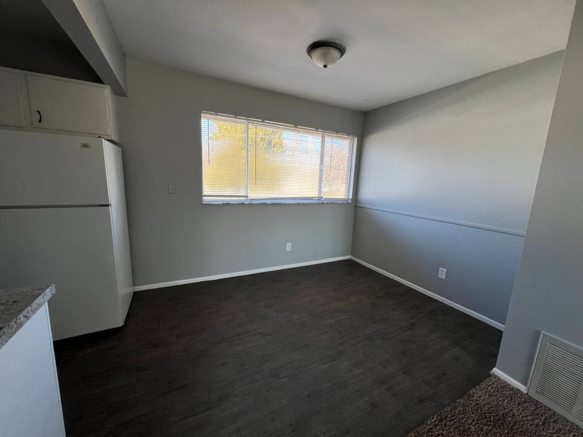 Apartment for rent at 2206-2220 Nuttman Ave, Fort Wayne, IN 46809