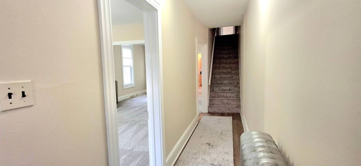 Apartment for rent at 115-117 S Market St, Mount Joy, PA 17552