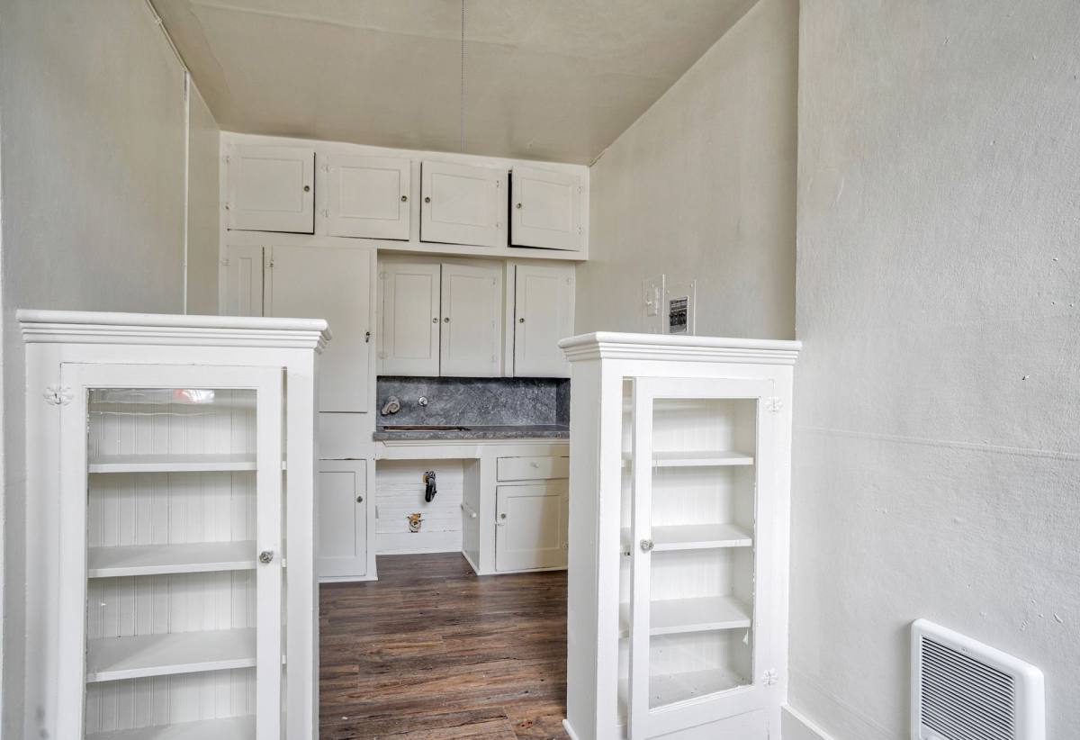 Apartment for rent at 1512 SE 16th Ave, Portland, OR 97214