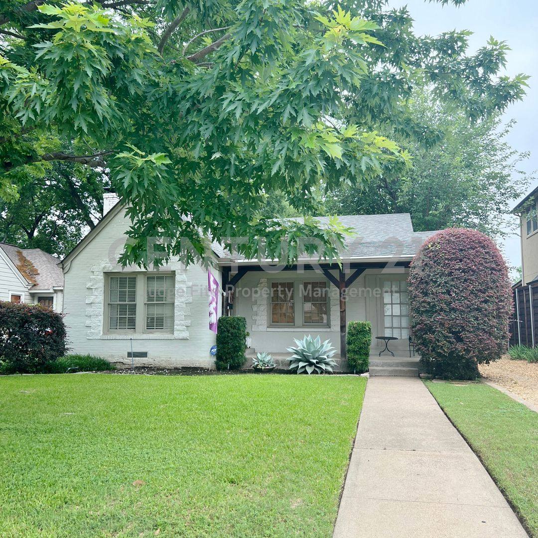 House for rent at 5101 W Amherst Ave, Dallas, TX 75209