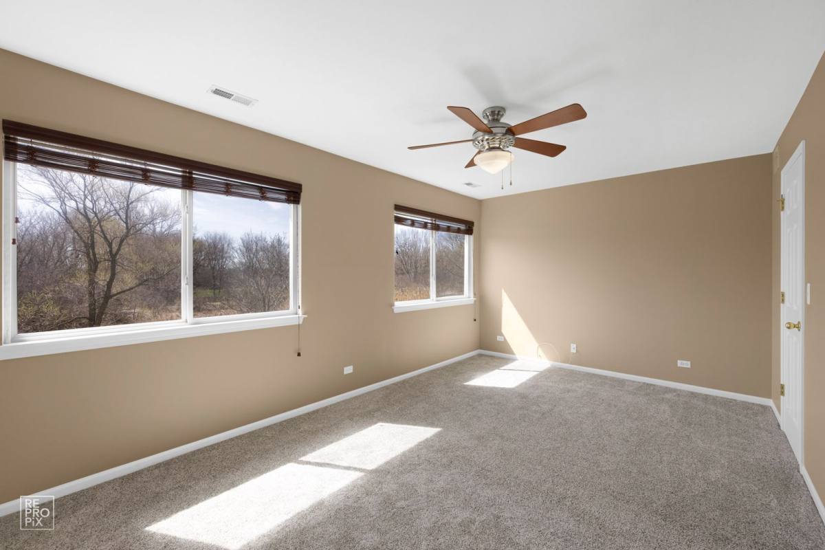 Townhouse for rent at 1353 Longchamps Court, Grayslake, IL 60030