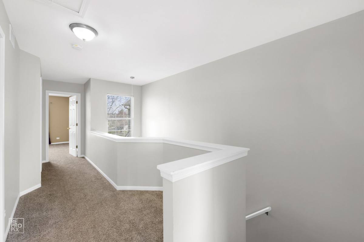 Townhouse for rent at 1353 Longchamps Court, Grayslake, IL 60030