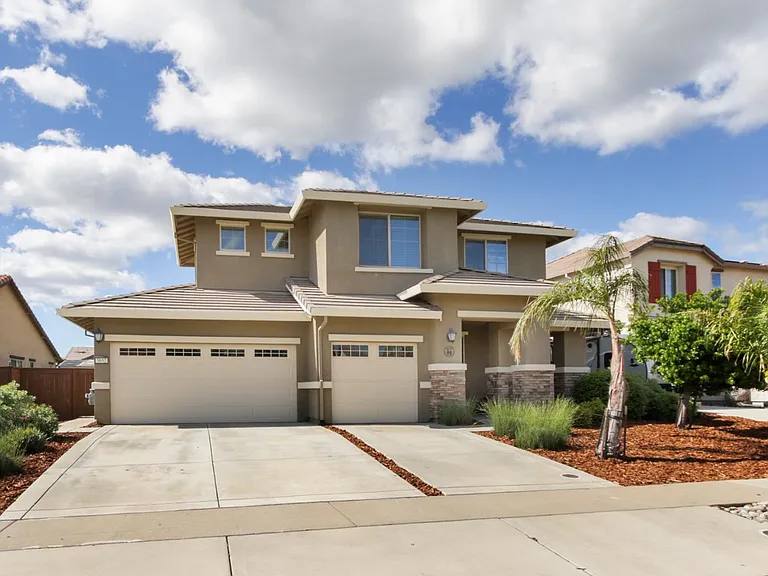 3652 Edington Dr, Rancho Cordova, CA 95742 - House for Rent