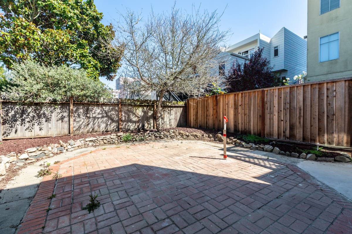 Apartment for rent at 3716 Divisadero St, San Francisco, CA 94123