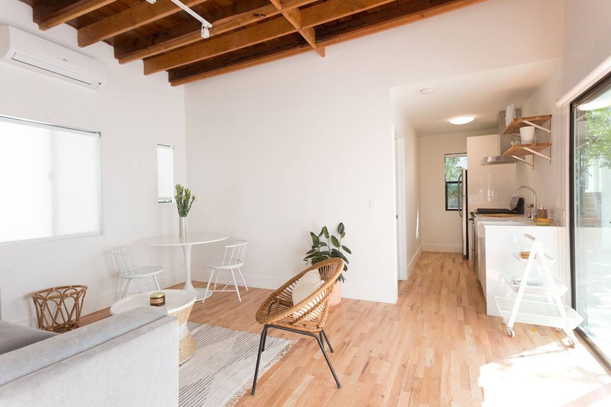 Apartment for rent at 251 Rosemont Ave, Los Angeles, CA 90026