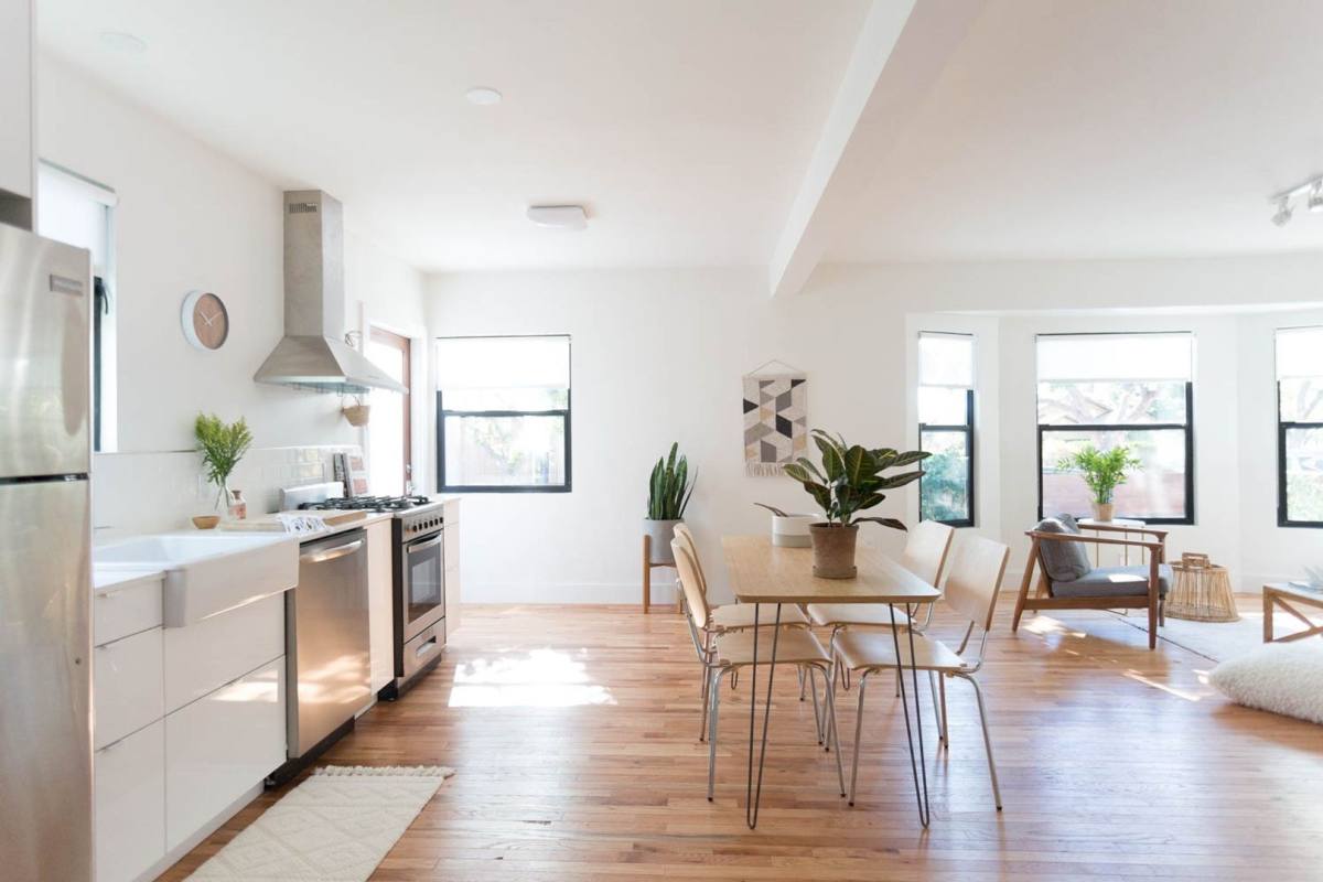 Apartment for rent at 1543 18th St, Santa Monica, CA 90404