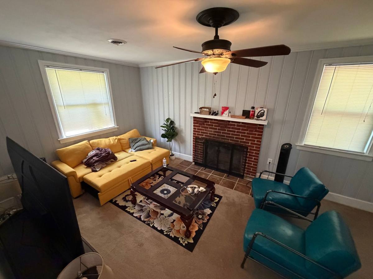 House for rent at 2210 Manlyn Rd, Henrico, VA 23229