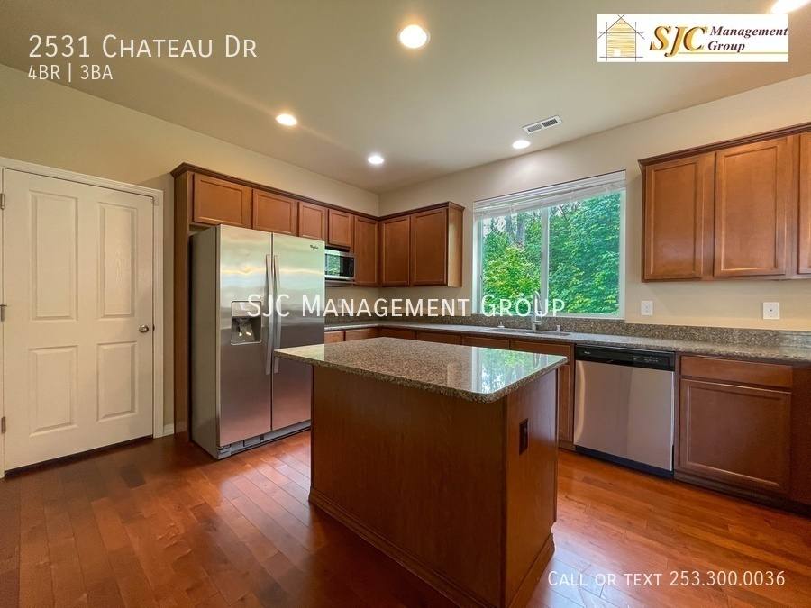 House for rent at 2531 Chateau Dr, Puyallup, WA 98373