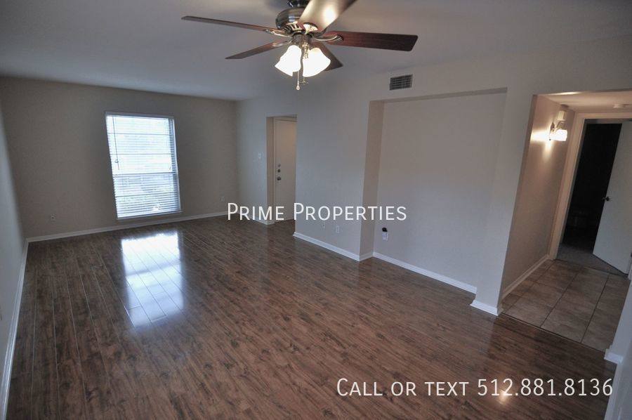 Apartment for rent at 901 E Oltorf #101, Austin, TX 78704