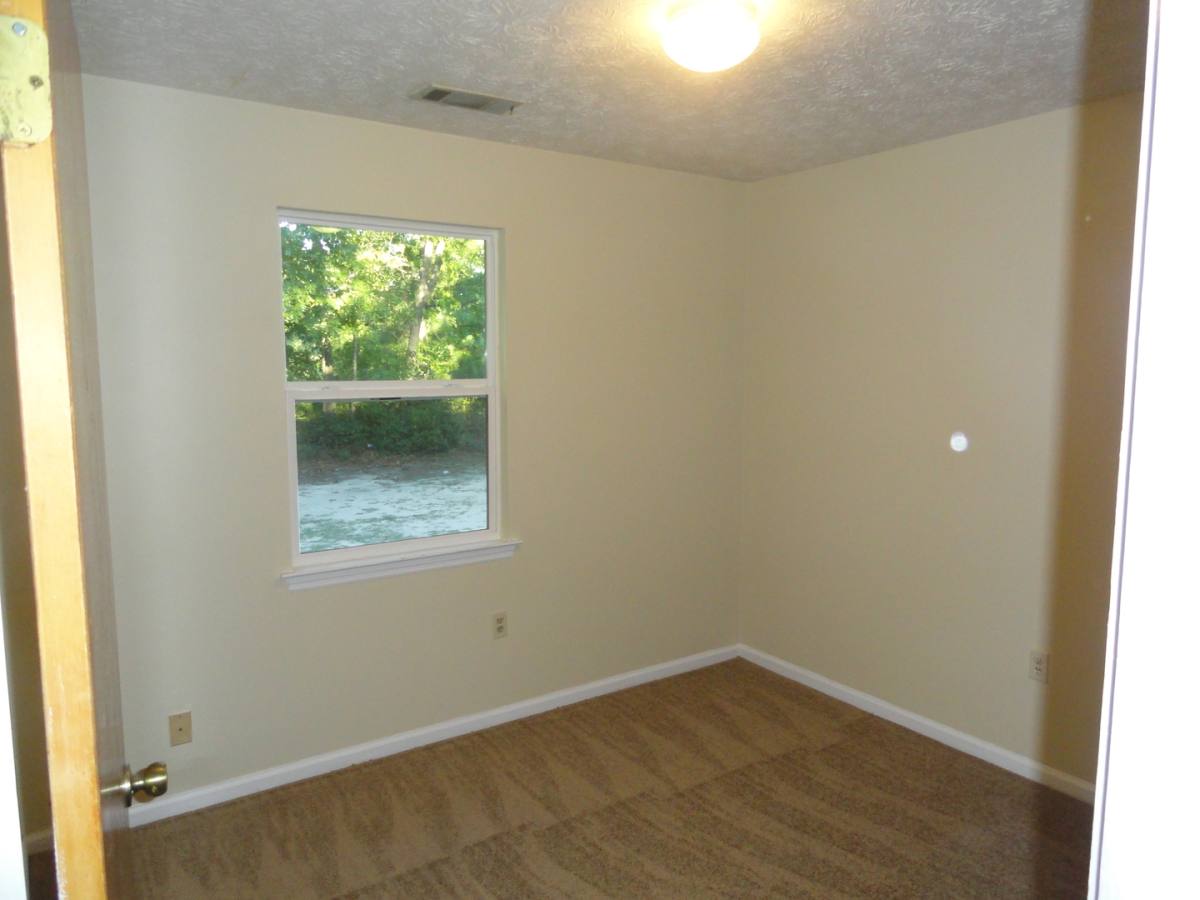 Apartment for rent at 1037 Ash St, Springfield, GA 31329