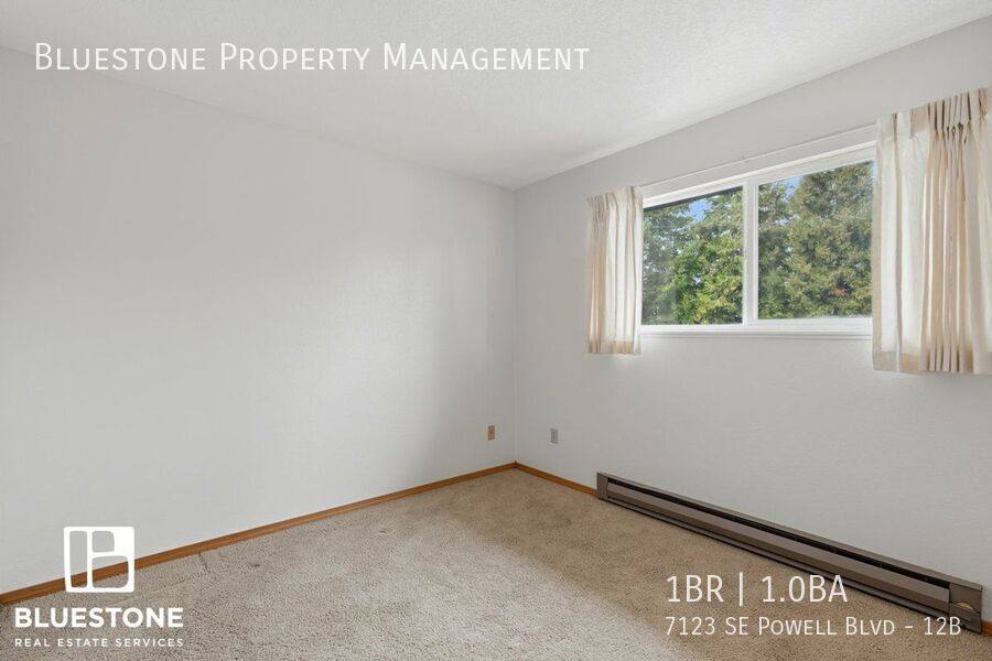Apartment for rent at 7123 SE Powell Blvd #12B, Portland, OR 97206