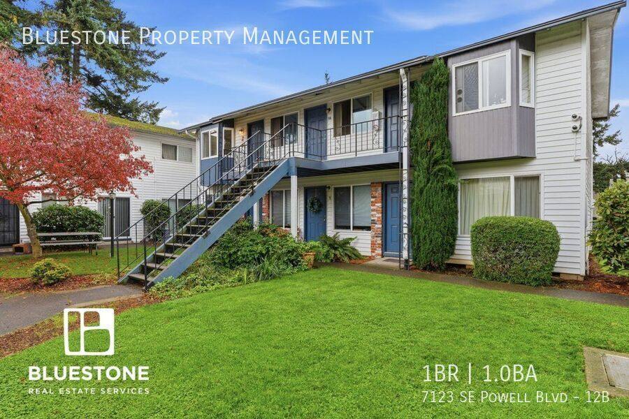 Apartment for rent at 7123 SE Powell Blvd #12B, Portland, OR 97206