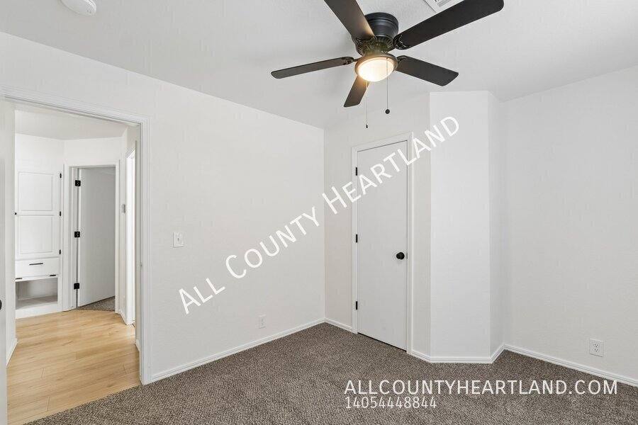 House for rent at 17116 Sunny Hollow Rd, Edmond, OK 73012