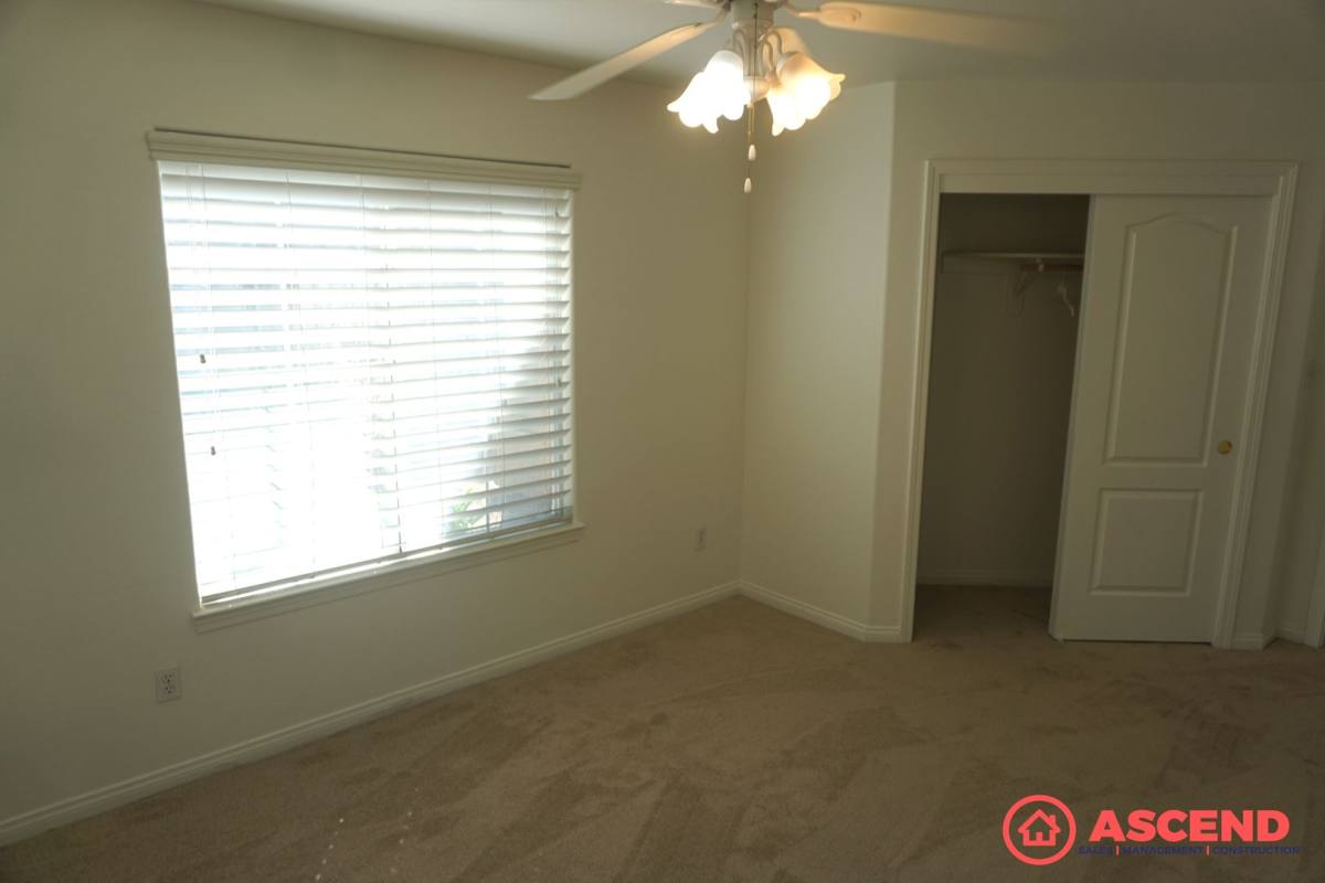 House for rent at 11805 Wethersfield St, Bakersfield, CA 93312