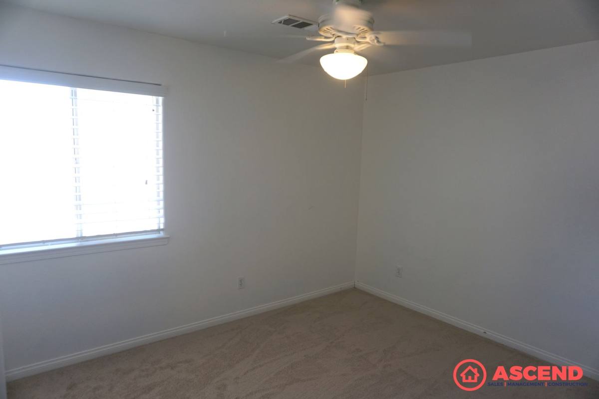 House for rent at 11805 Wethersfield St, Bakersfield, CA 93312