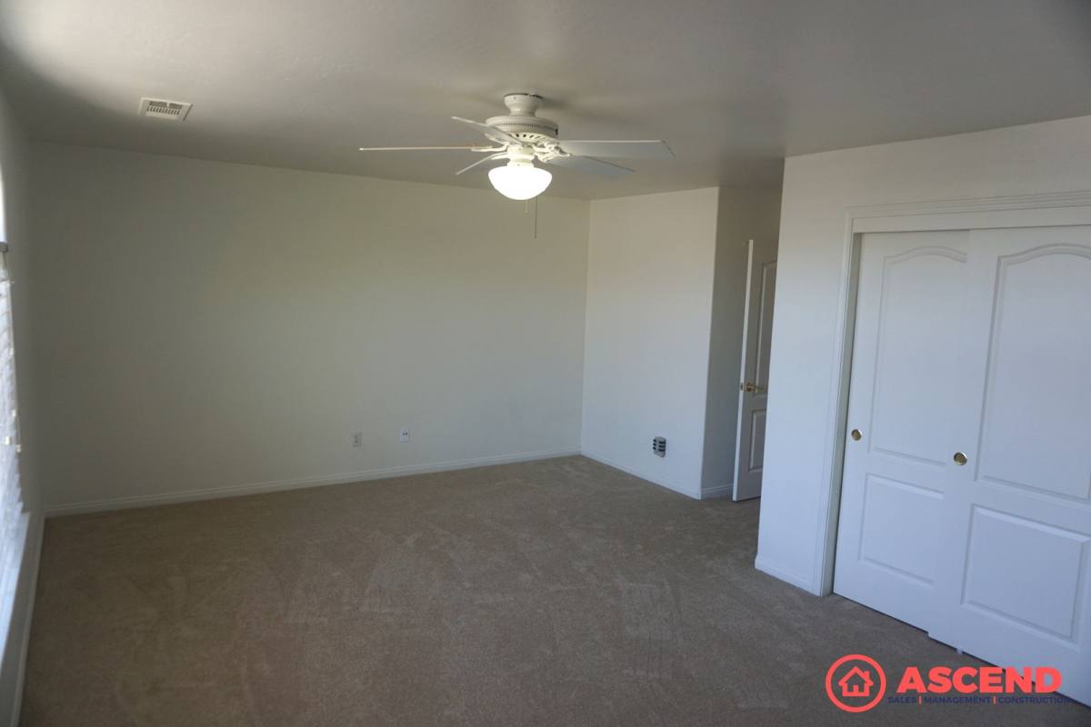 House for rent at 11805 Wethersfield St, Bakersfield, CA 93312