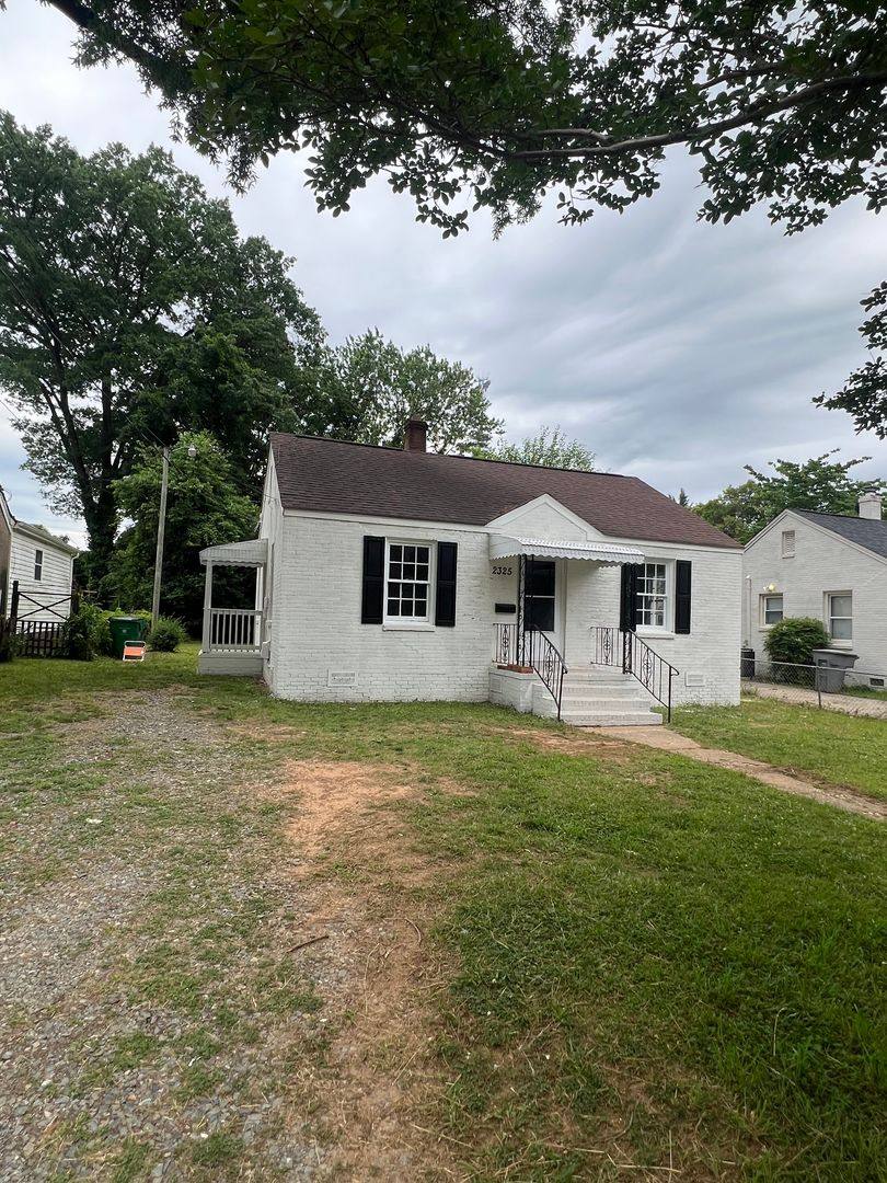 House for rent at 2325 Bancroft St, Charlotte, NC 28206