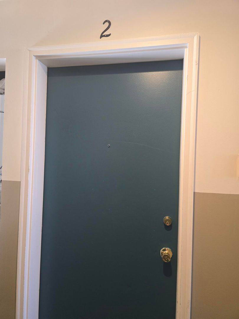 Apartment for rent at 118 W Main, Gaylord, MI 49735