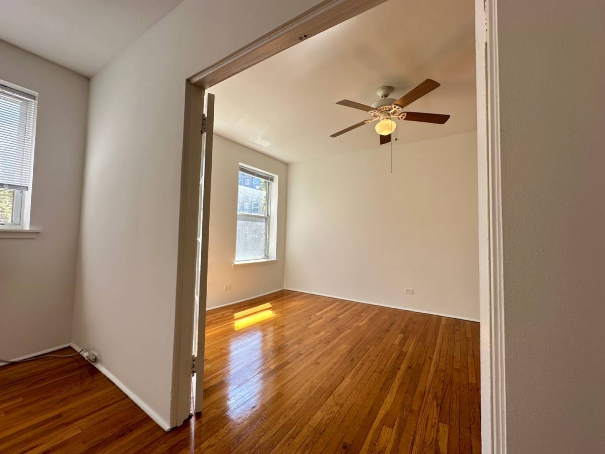 Apartment for rent at 5528 N Kenmore Ave, Chicago, IL 60640