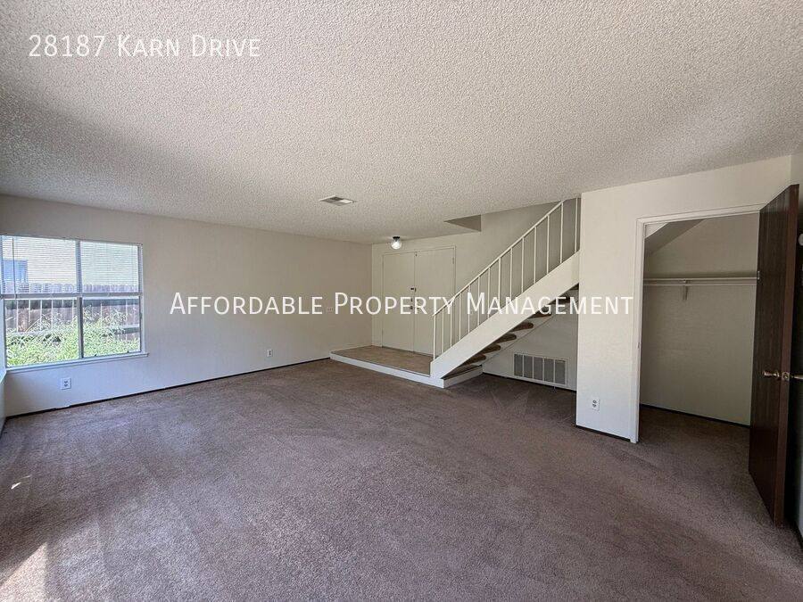 House for rent at 28187 Karn Dr, Hayward, CA 94544