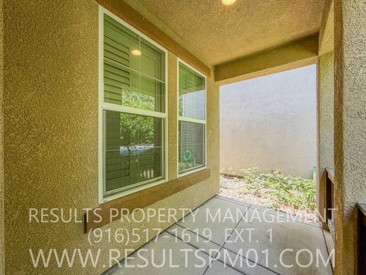 House for rent at 2905 Market St, Roseville, CA 95747