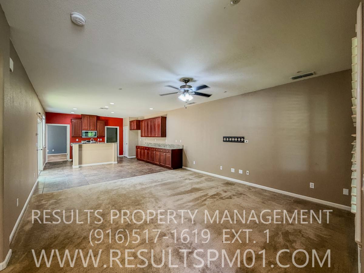 House for rent at 2905 Market St, Roseville, CA 95747