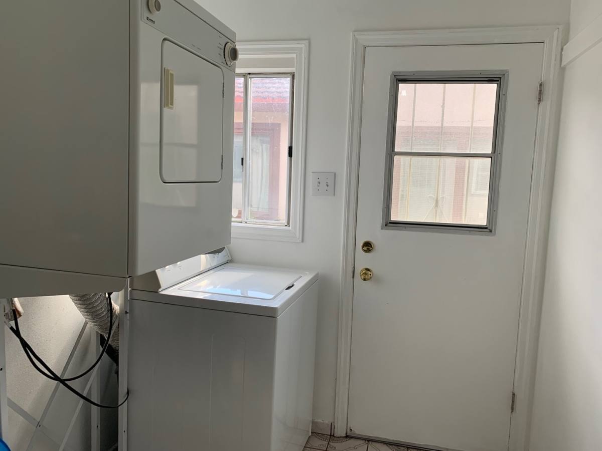Apartment for rent at 630 N 16th St, San Jose, CA 95112
